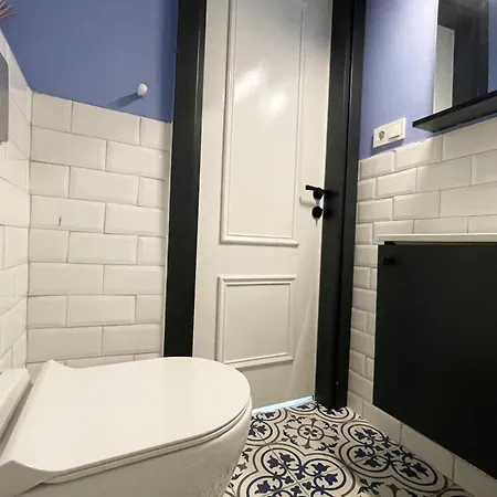 2Br And 2Bath Balcony Apt In Heart Of Isatanbul #3 Istanbul Exterior photo