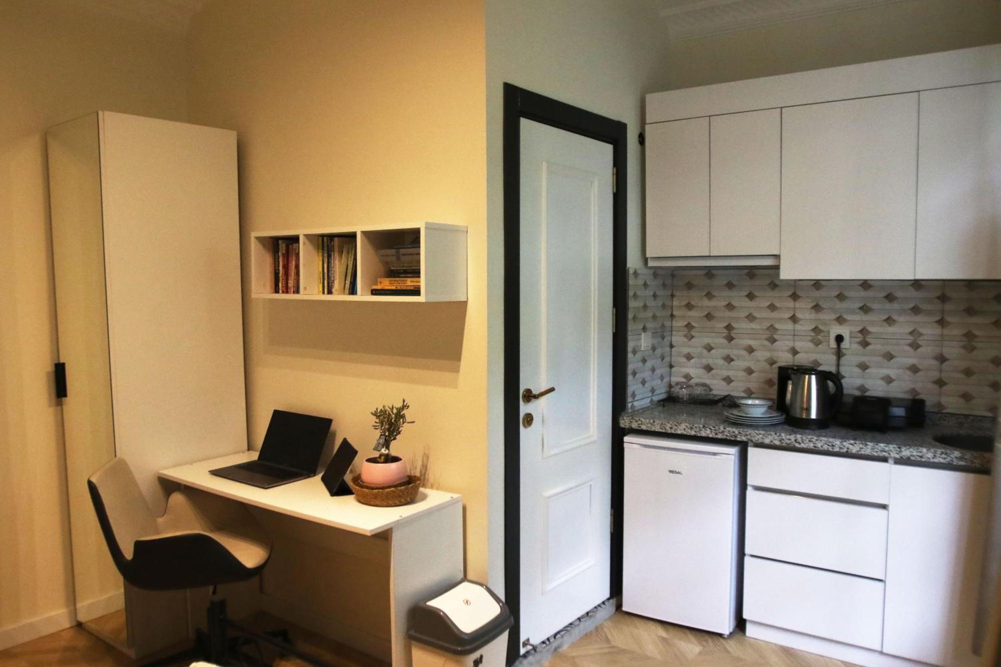 2br And 2bath Balcony In Heart Of Isatanbul #3 * Istanbul
