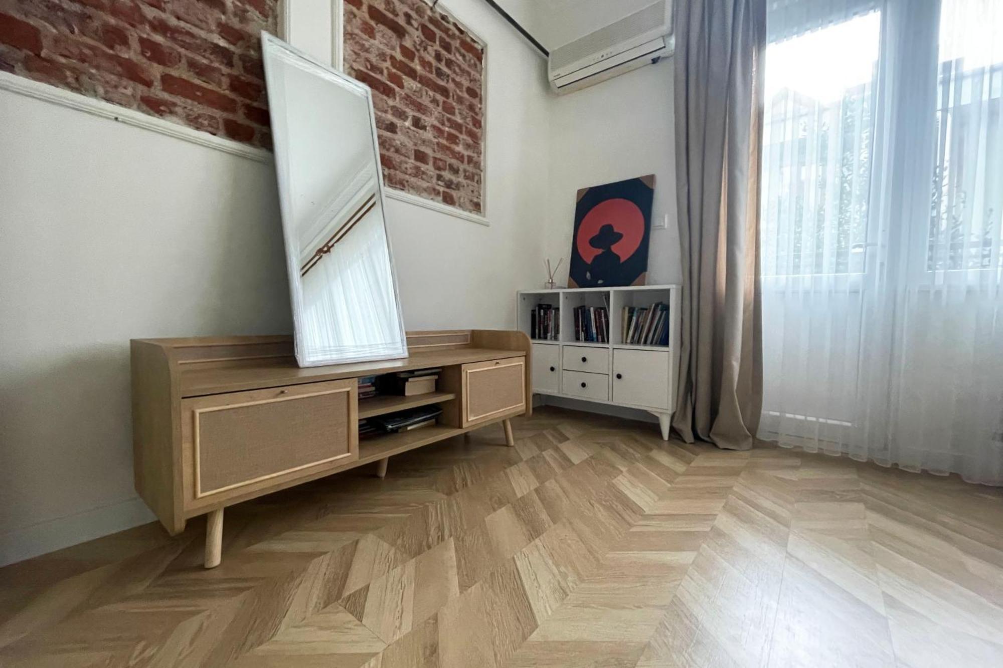 Apartment 2br And 2bath Balcony In Heart Of Isatanbul #3 Istanbul